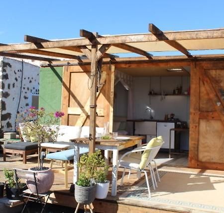 Micro House Apartamento La Oliva Exterior foto